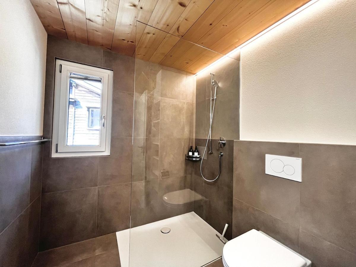 Apartmán Beim Brunnen Gsteigwiler Exteriér fotografie