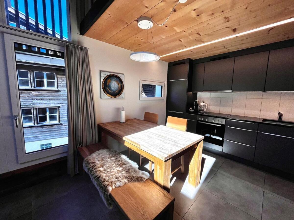 Apartmán Beim Brunnen Gsteigwiler Exteriér fotografie