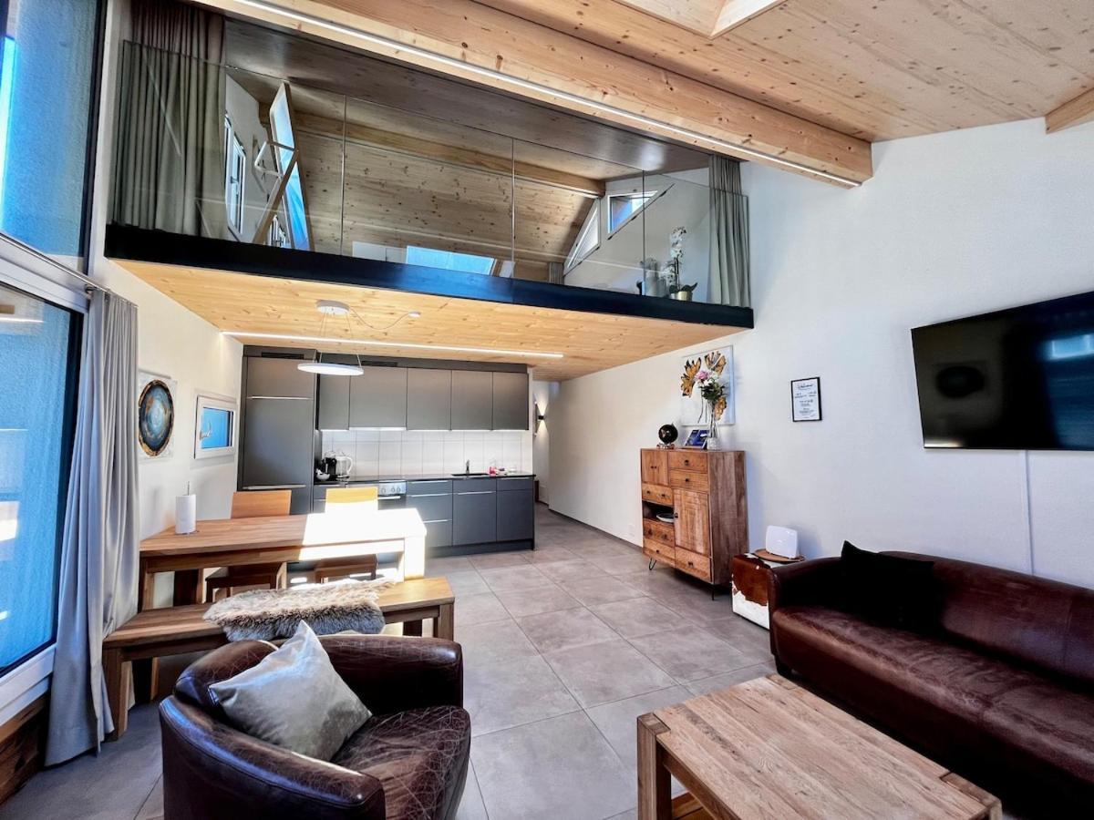 Apartmán Beim Brunnen Gsteigwiler Exteriér fotografie